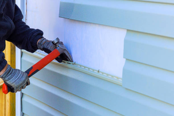 Reliable Siding Inspection contractor in Port Orchard, WA by Squared Siding